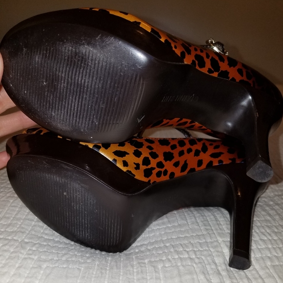 Gianni Bini Heels. - Picture 3 of 5